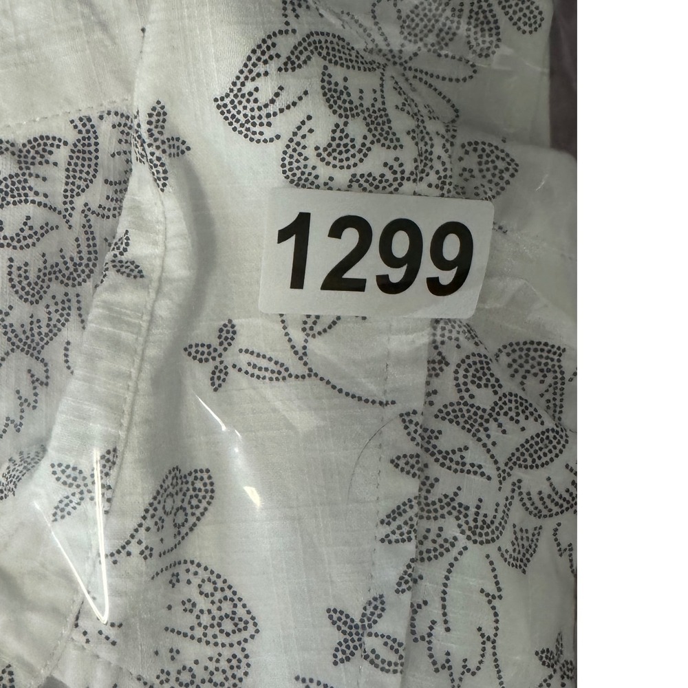 Lands End Womens White Grey Floral Cotton Roll Tab Button Down Shirt Large 14-16 - Picture 9 of 9
